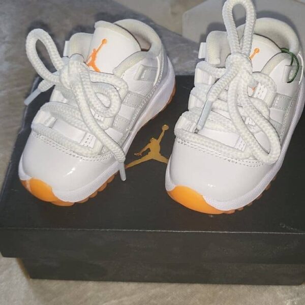 Male male shoes